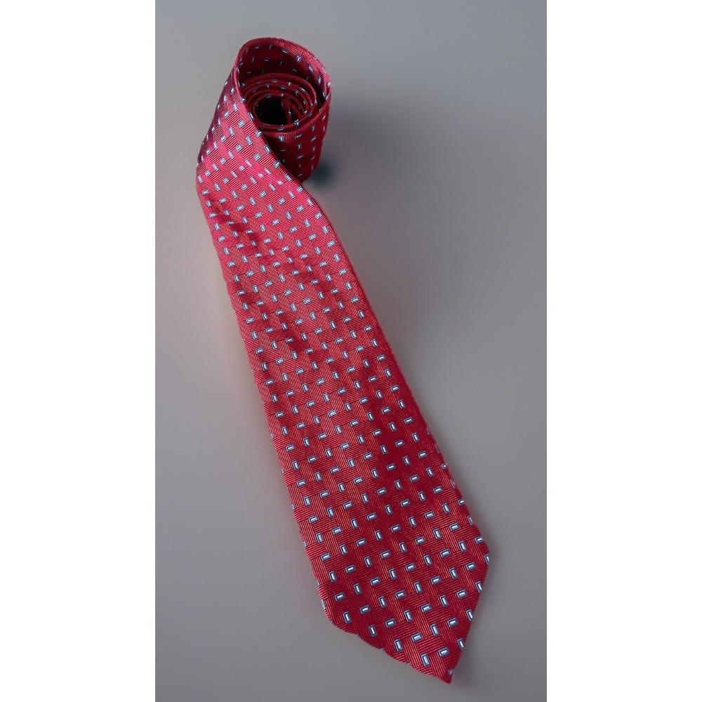 Brooks Brothers Neckwear Tie Red White Blue Tic Weave Pattern USA 100% Silk JBHS